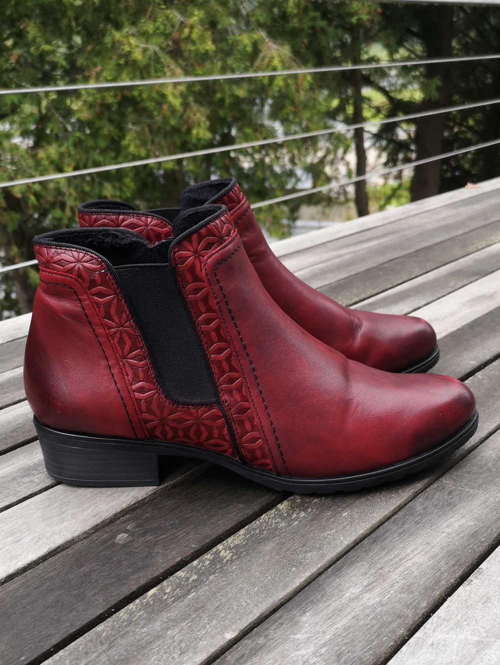 Remonte patterned red leather ankle boots - Picture 2 of 15
